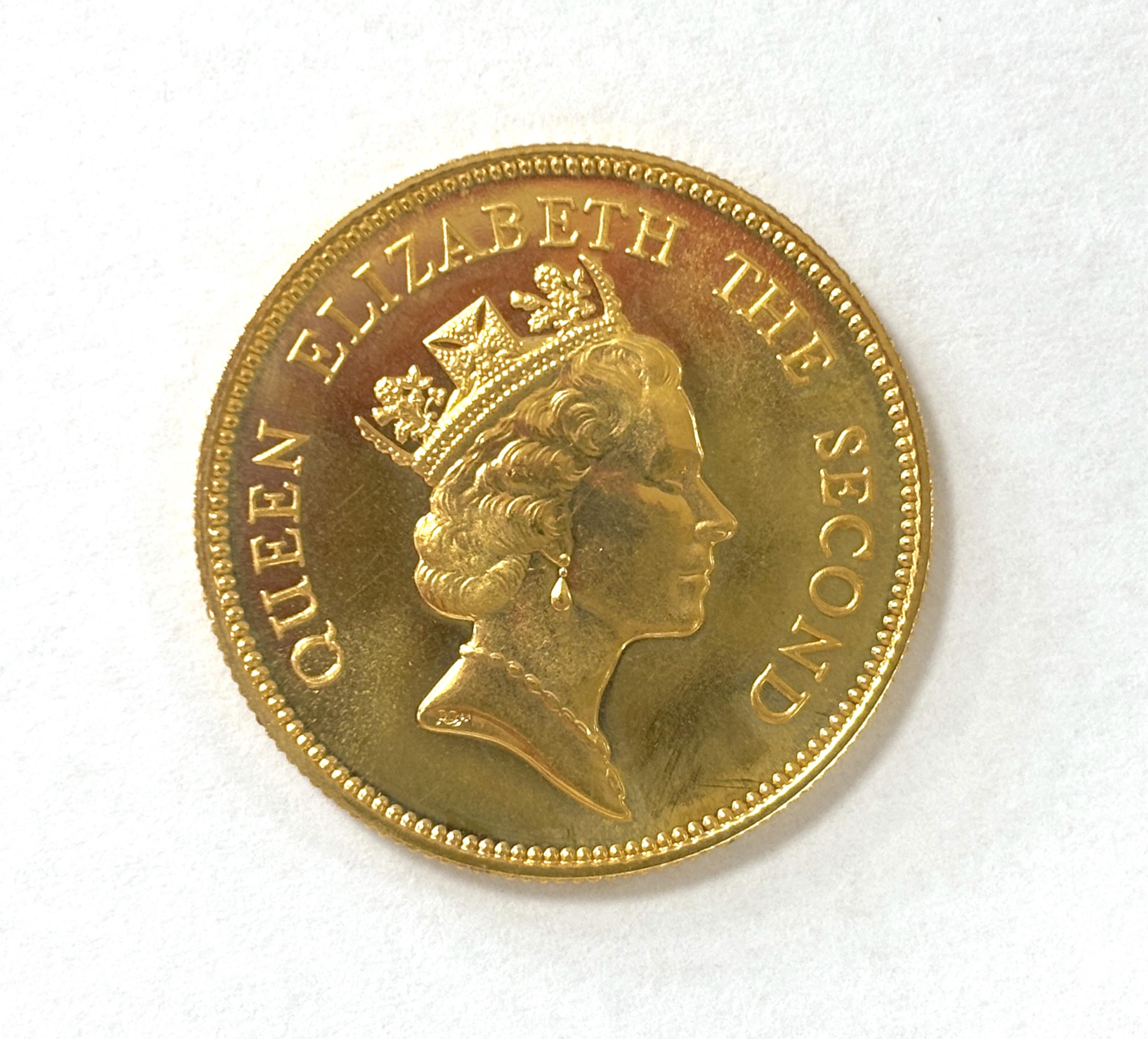 Gold coins, Hong Kong gold 1000 dollars commemorating the Royal visit of QEII, 1986, 15.97 grams, BUNC